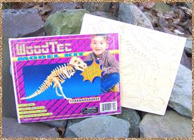 Click here for a larger dinosaur model picture